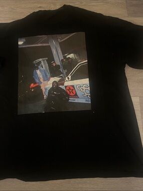 Unknown brand men’s shirt, Xl black with front picture,
